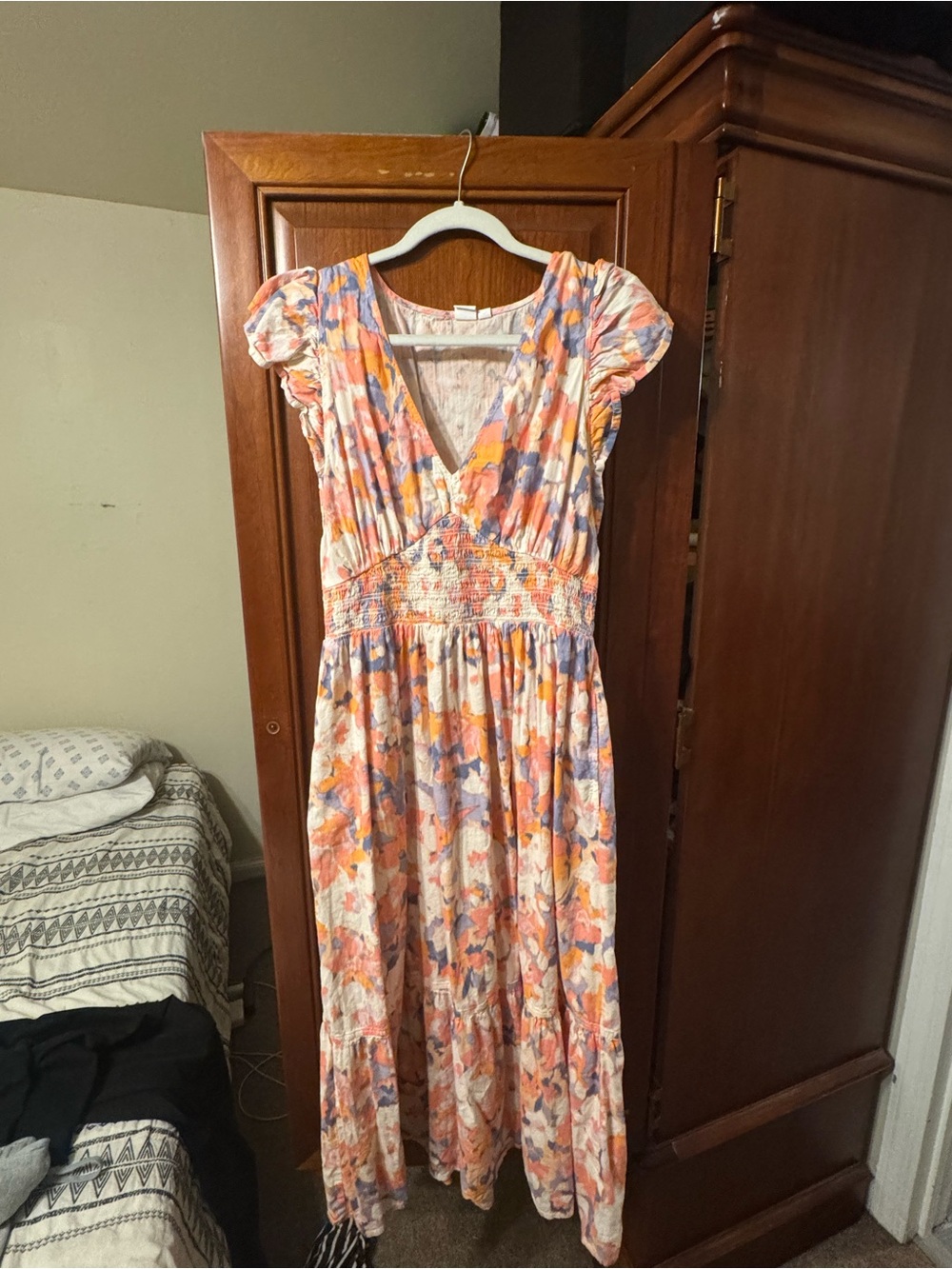 Women's top neckline with GAP label